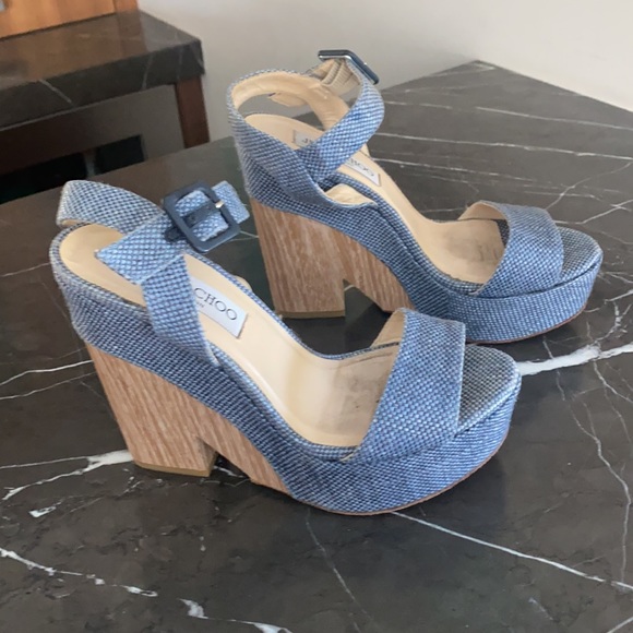 【JIMMY CHOO】Kiara Wedge 80-Oden-Denim/Milk ★関税送料込み Kiara Wedge 80 | Denim Wedge Sandals | New Collection| JIMMY